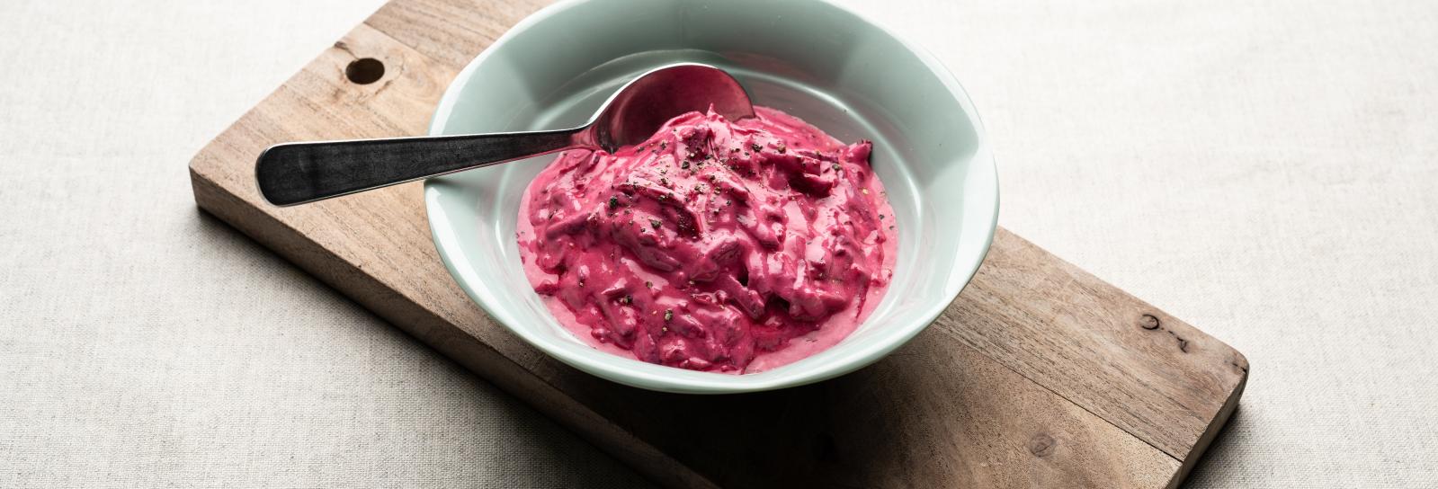 Rødbedetzatziki