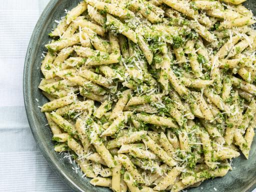 Pasta med hvidløg, persille og citronskal