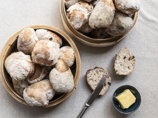 Müsliboller med havreflager og rosiner